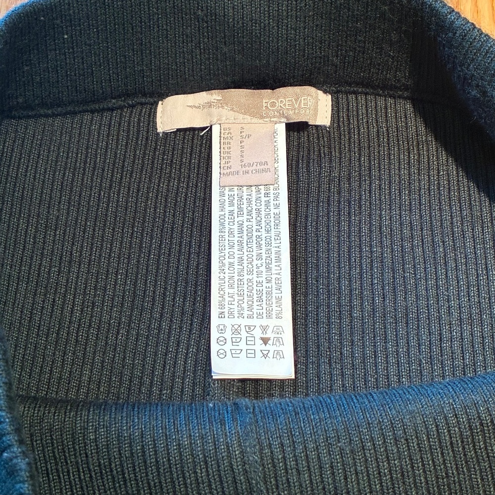 Forever 21 Ribbed Knit Flare Pants - Picture 3 of 7